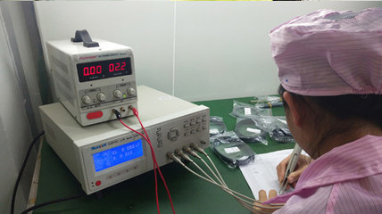 现代电子监控设备 视觉背后的多方影响与伦理反思